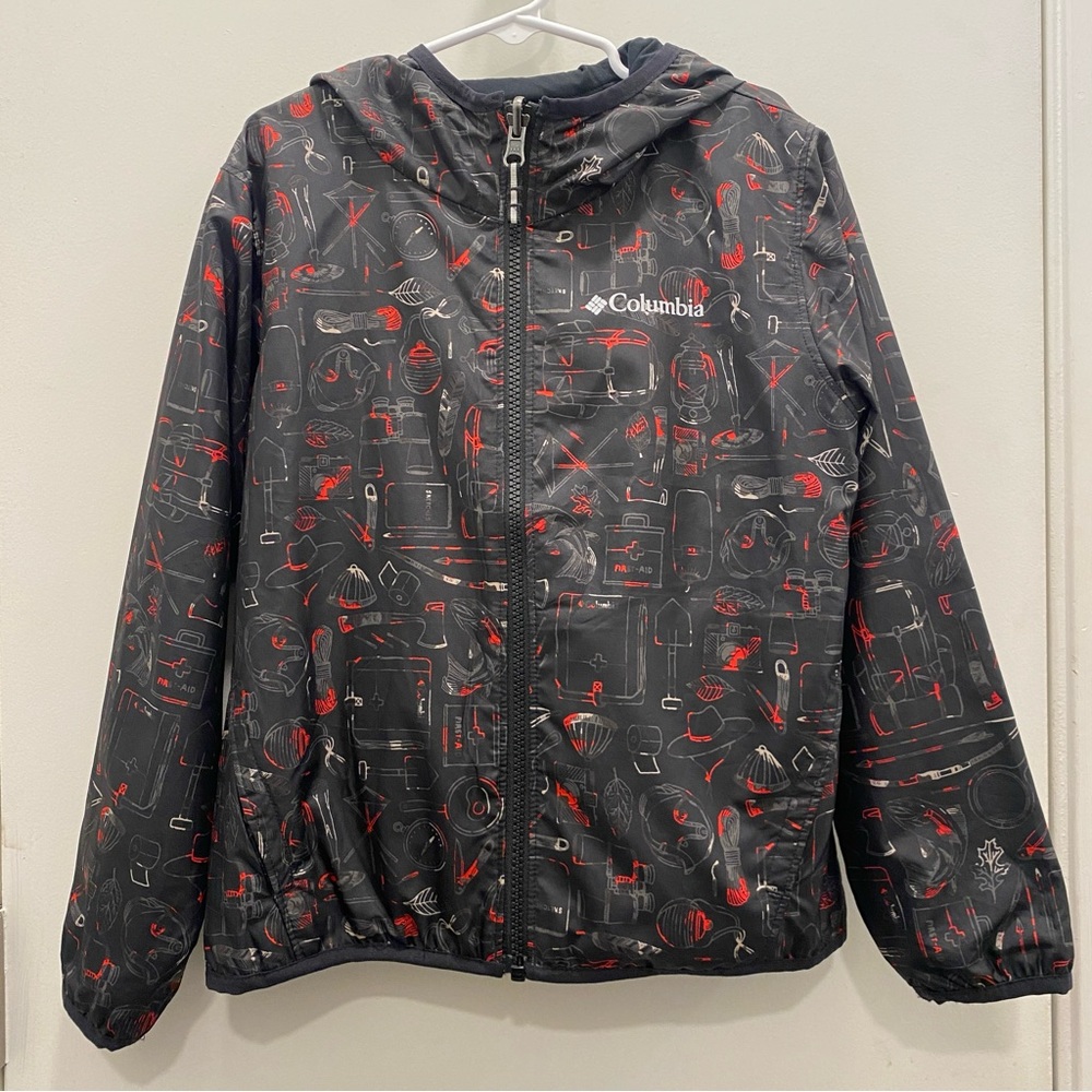 Columbia kids reversible jacket. Sx: XS,6/7. Used once, great condition.